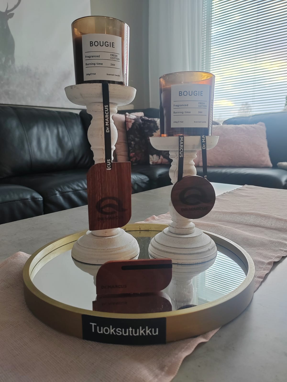 Classic – tyylikäs tuoksu Crystal Glow