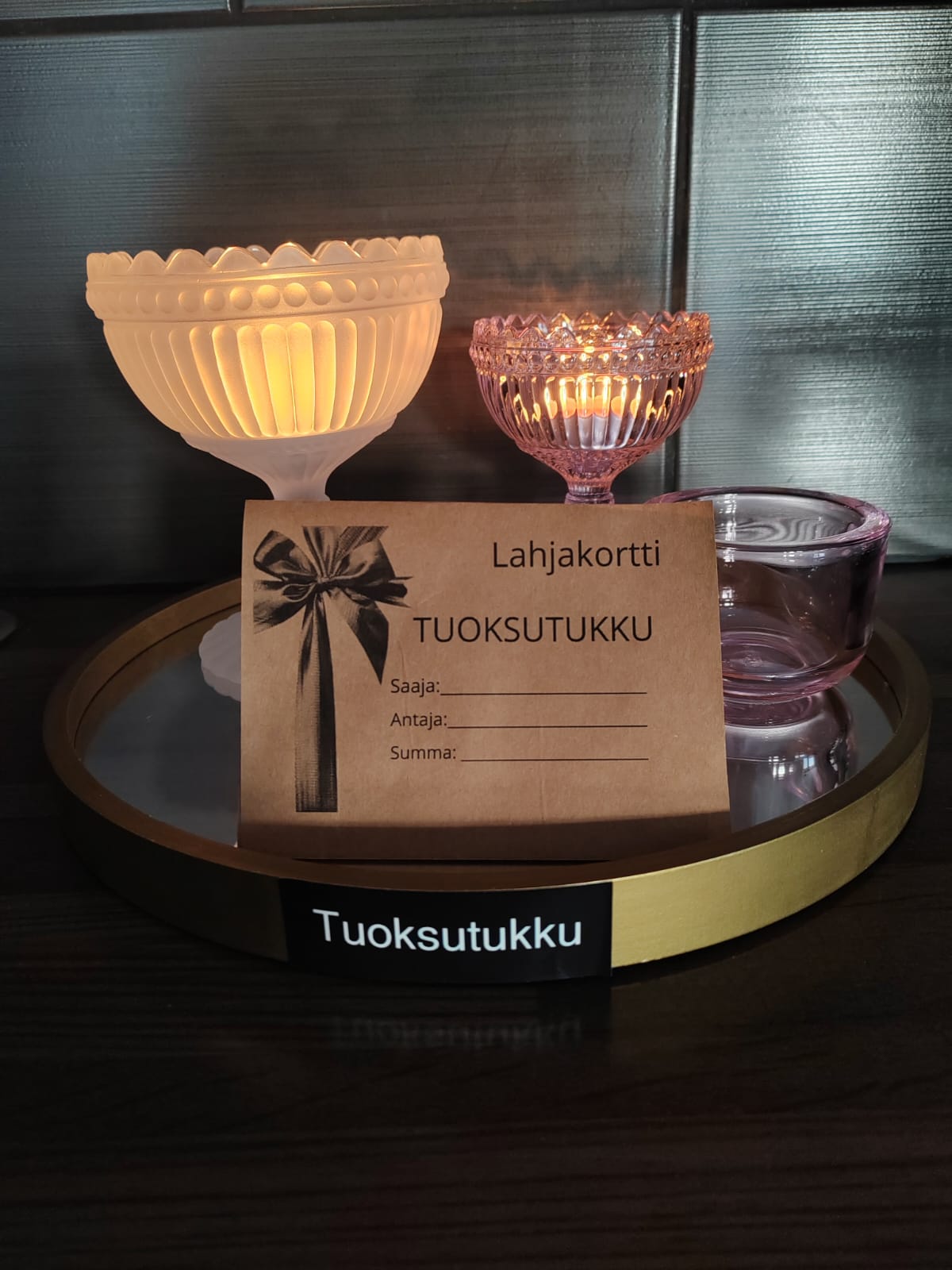Tuoksutukku lahjakortti 20e