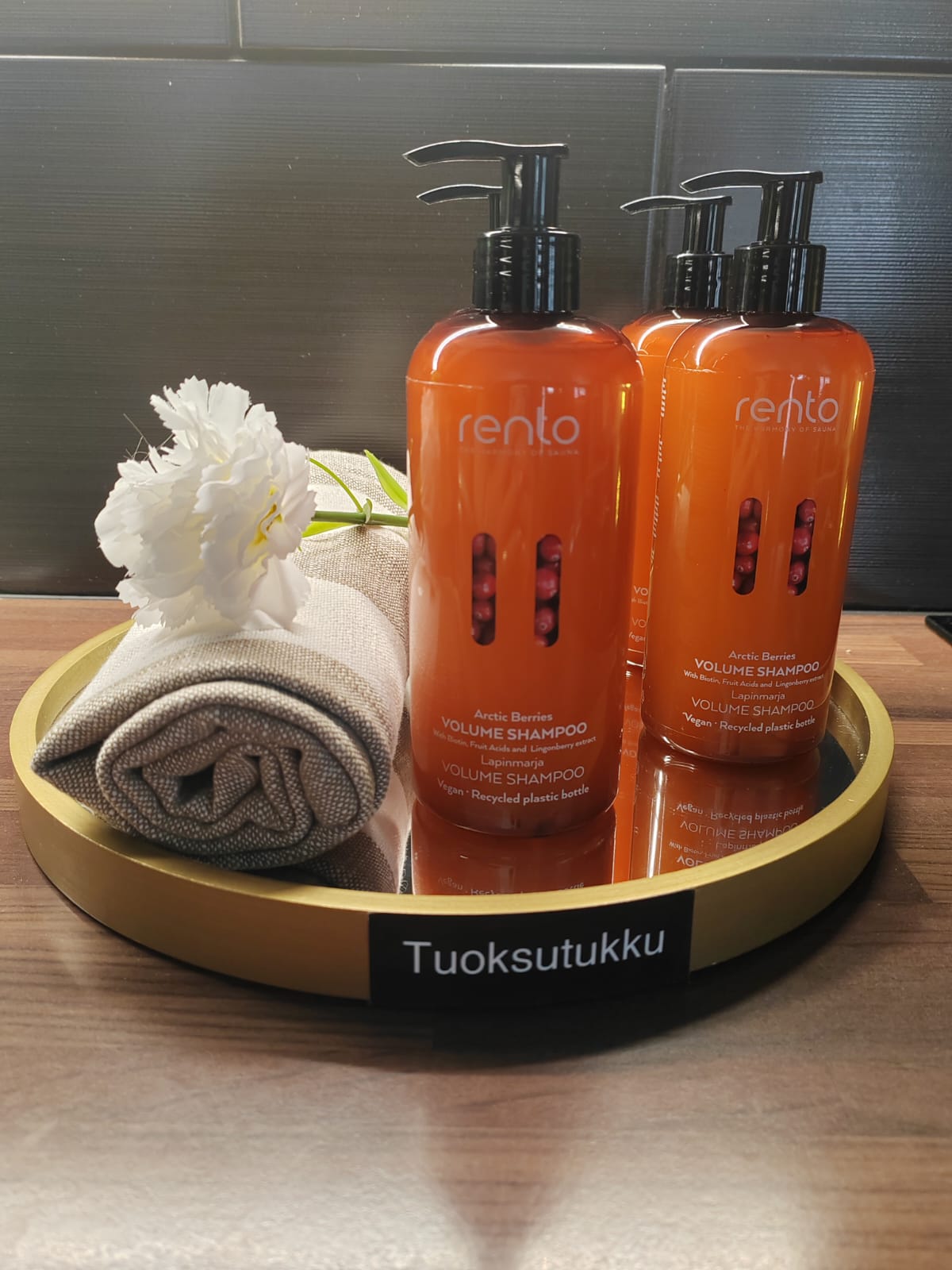 Tuoksutukun Lapinmarja volyymi shampoo 400 ml