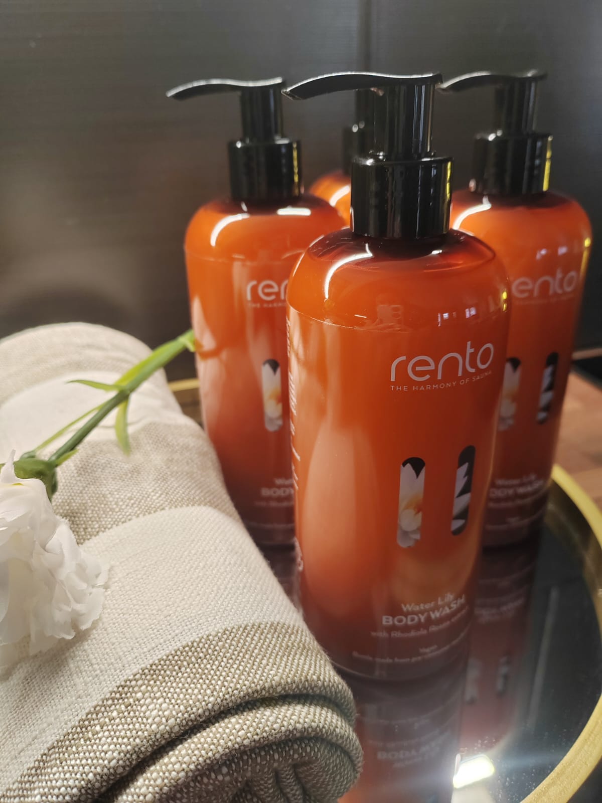 Tuoksutukun Lumpeenkukka suihkusaippua 400 ml