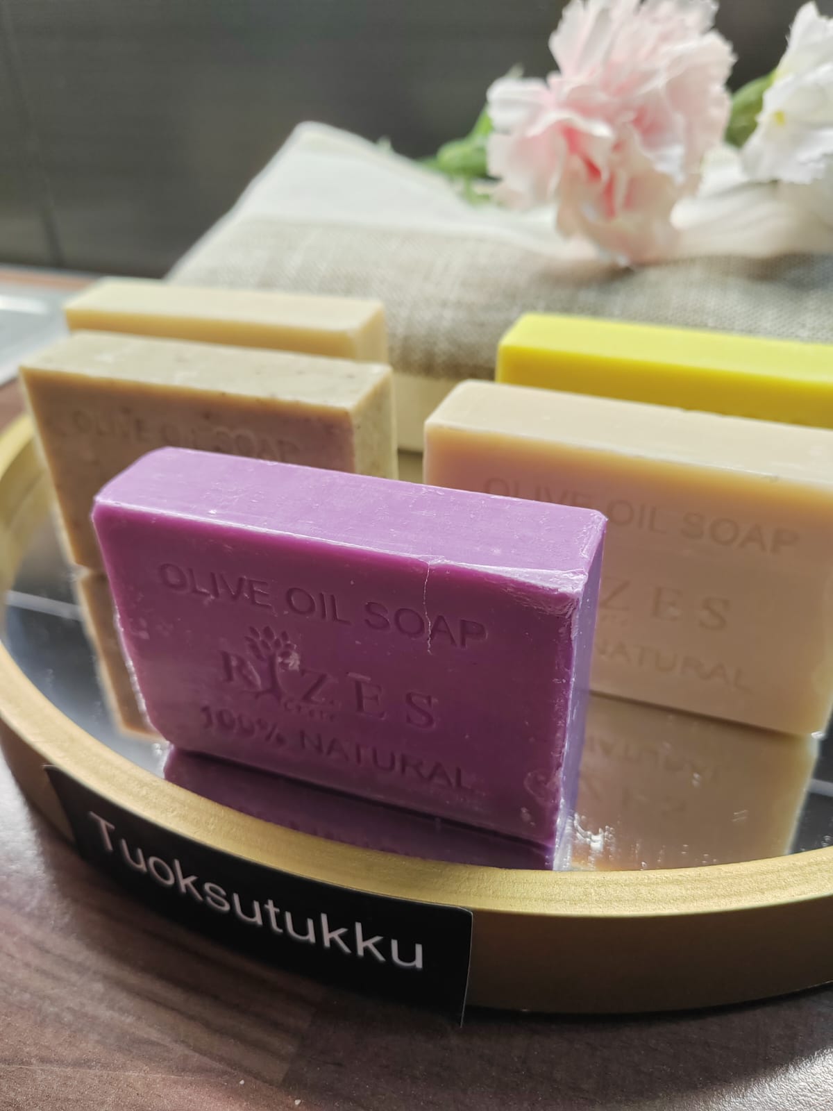 Käsintehty ihana Granaattiomena oliiviöljysaippua – iso koko 100 g