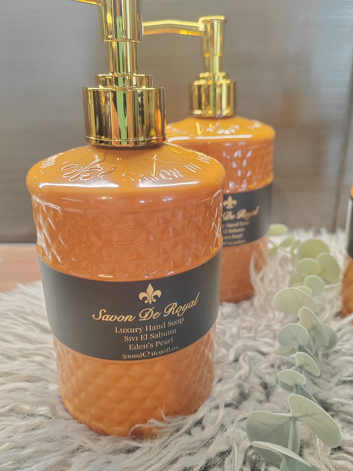 Tuoksutukun ihana Savon de Royal Eden Pearl nestesaippua 500 ml