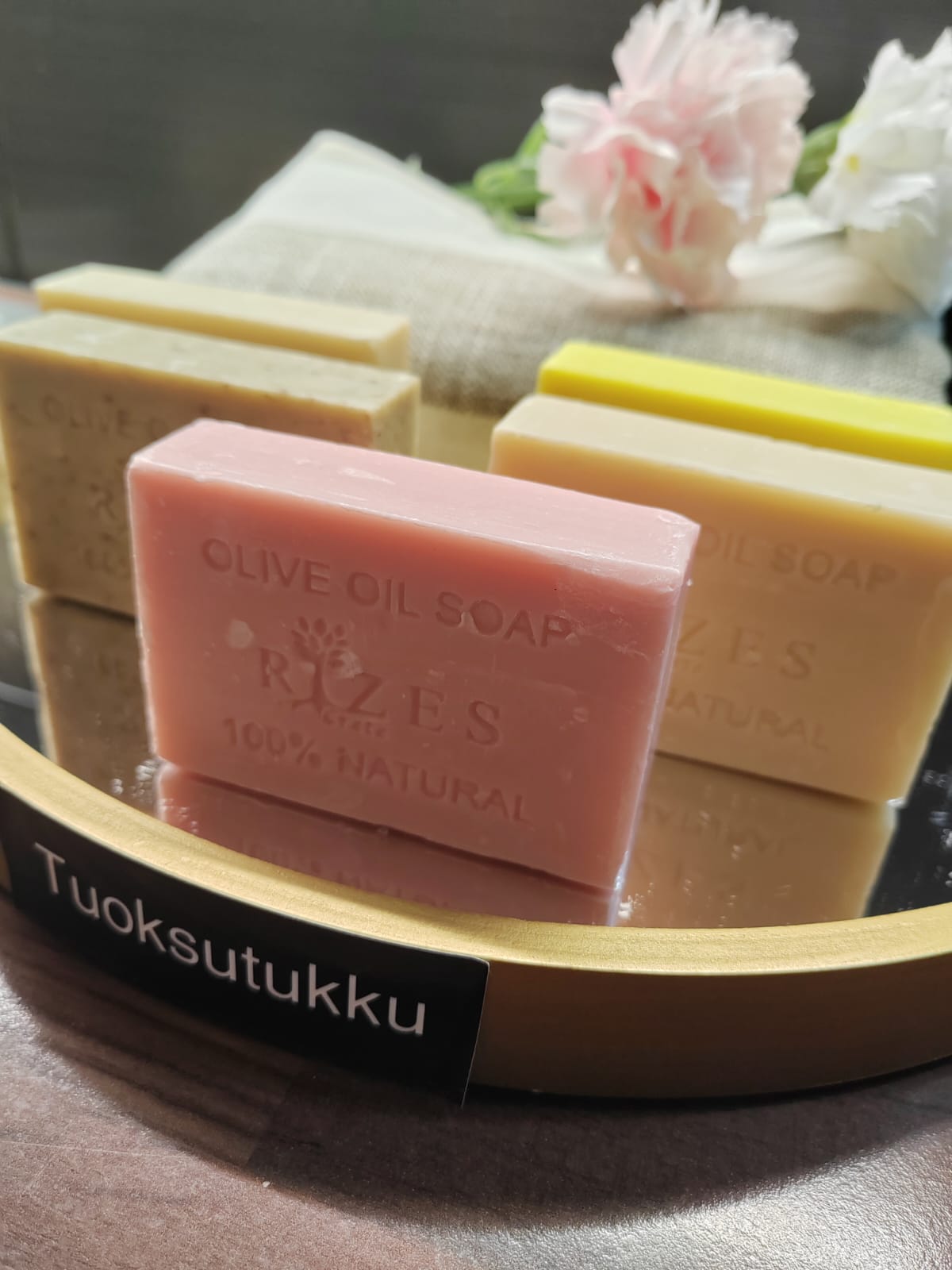 Käsintehty ihana Ruusu oliiviöljysaippua – iso koko 100 g