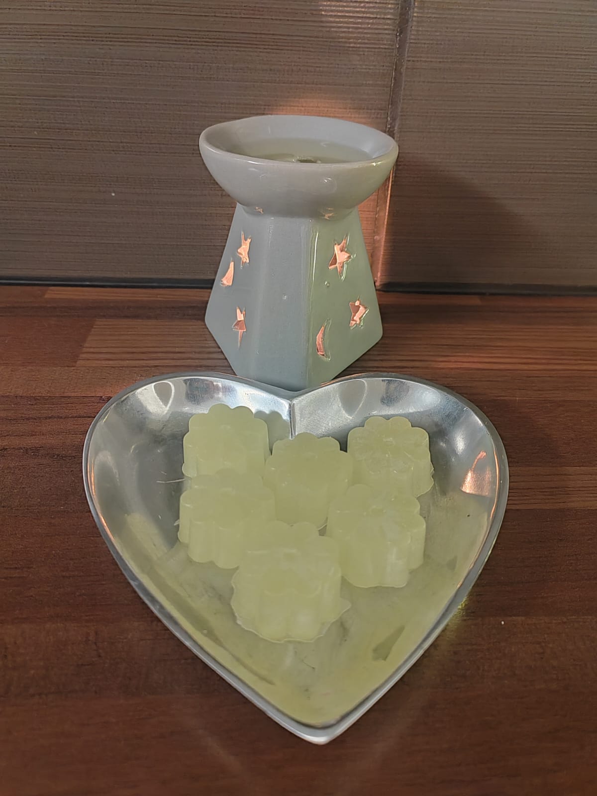 Uutuus Tuoksutukulta – Sitruuna-tuoksuvaha! 6kpl pakkaus