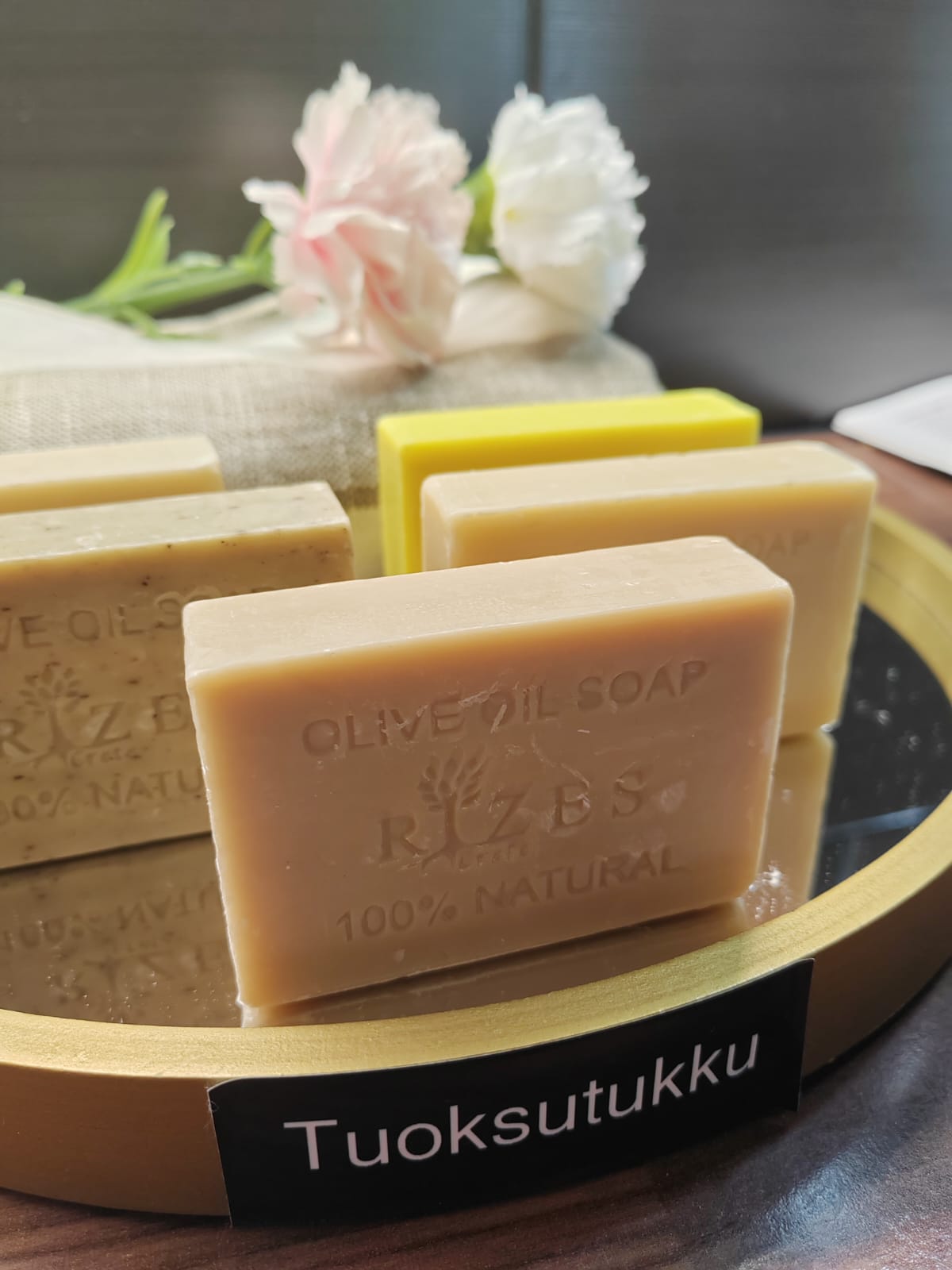 Käsintehty ihana hunaja oliiviöljysaippua – iso koko 100 g