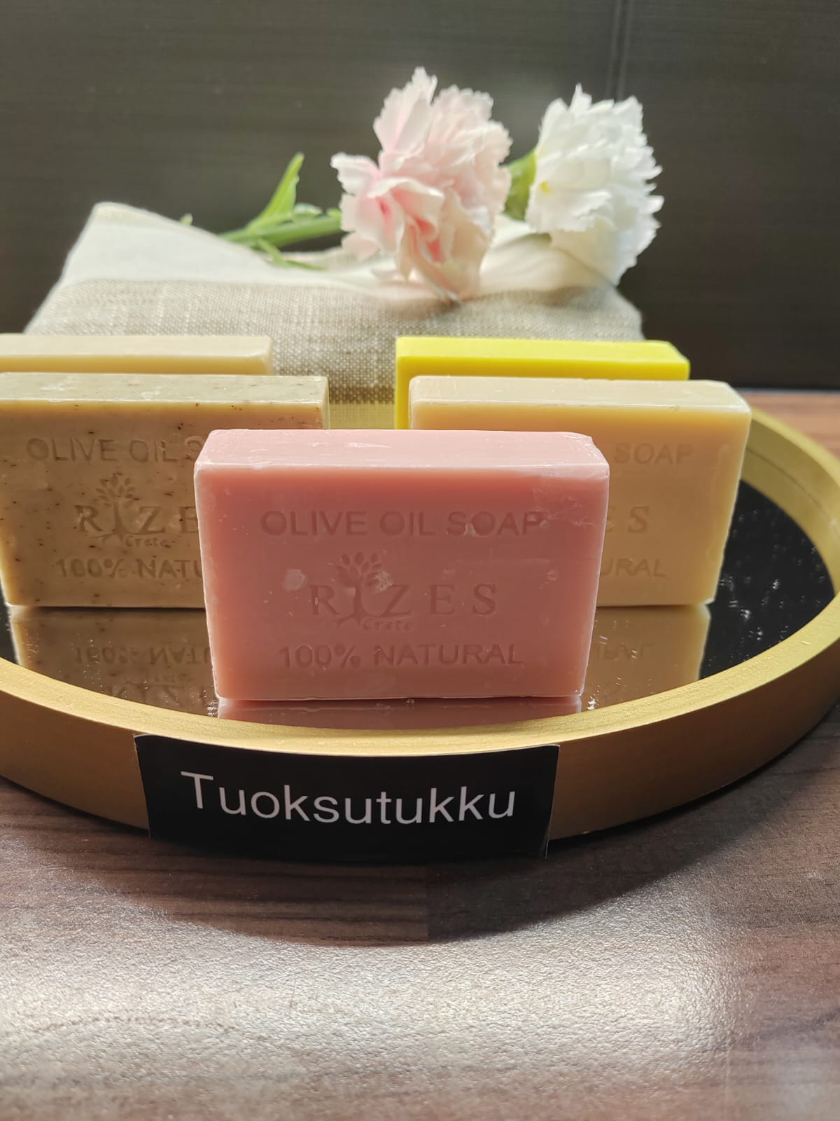 Käsintehty ihana Ruusu oliiviöljysaippua – iso koko 100 g