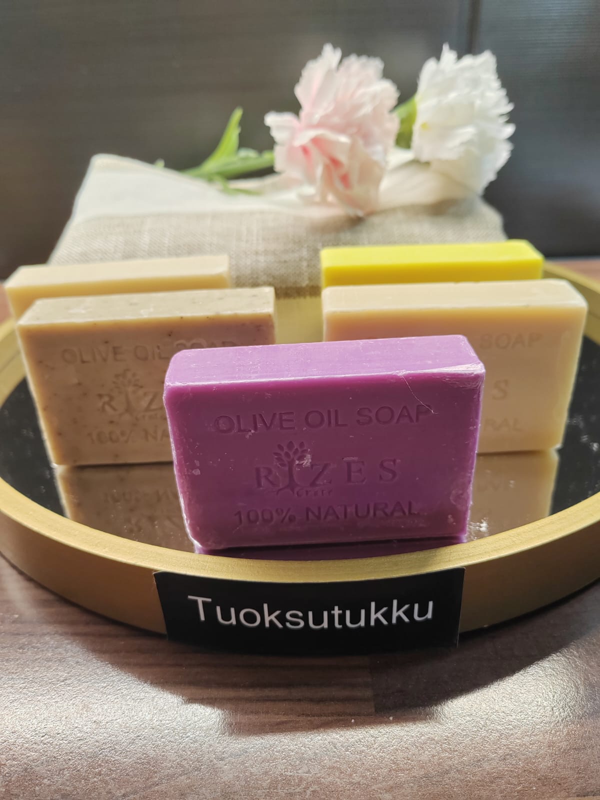 Käsintehty ihana Granaattiomena oliiviöljysaippua – iso koko 100 g