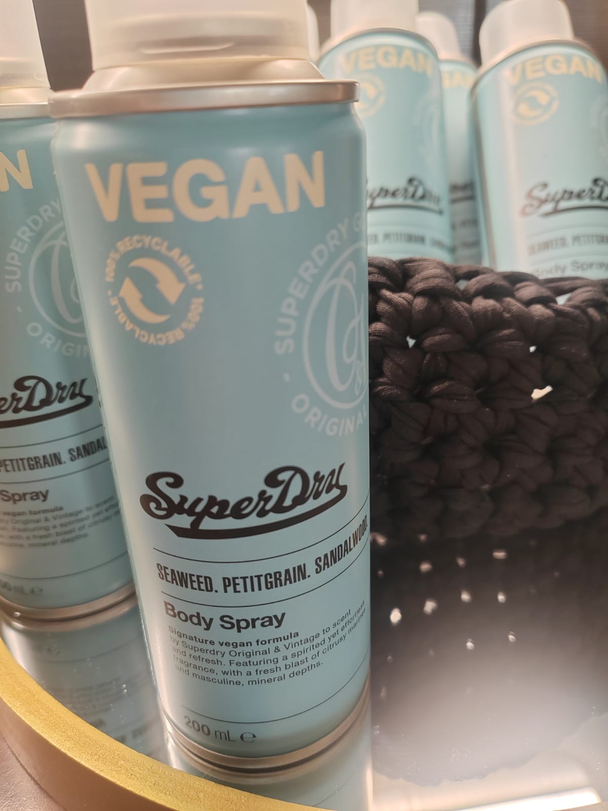 Superdry vartalospray 200 ml Pacific Sandalwood