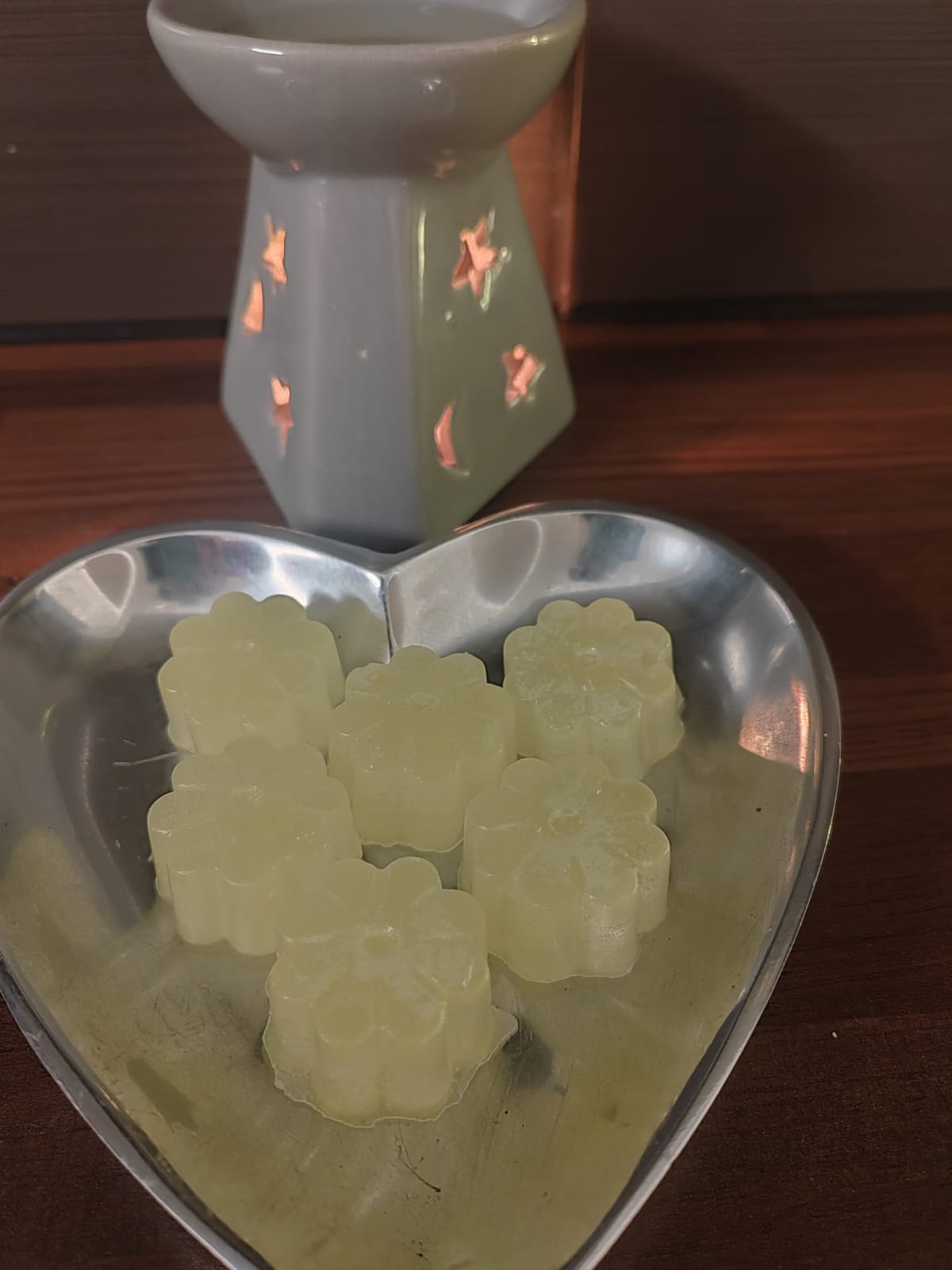 Uutuus Tuoksutukulta – Sitruuna-tuoksuvaha! 6kpl pakkaus