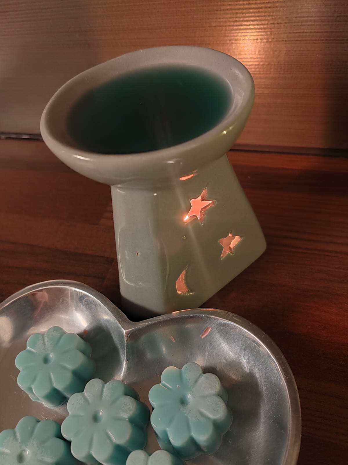 Uutuus Tuoksutukulta – Eukalyptus soijavaha 6kpl pakkaus