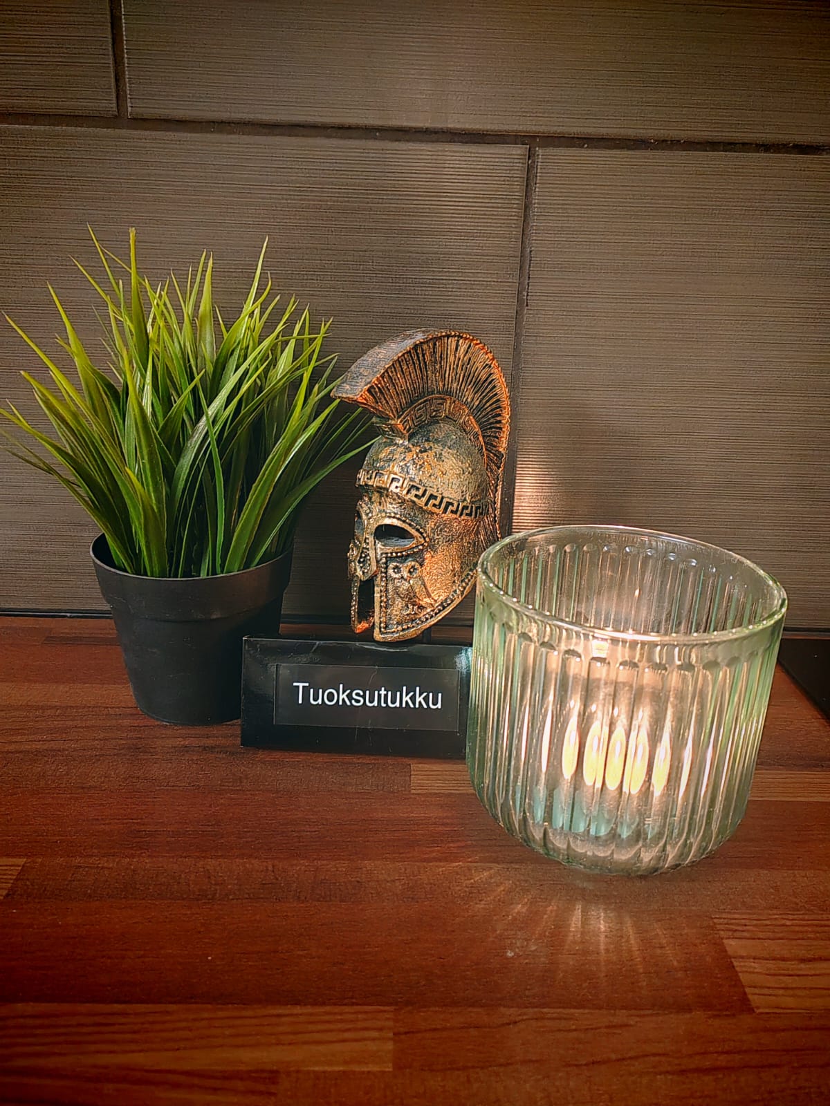 Tuoksutukun tuikku lämpökynttilä 18kpl vanilja