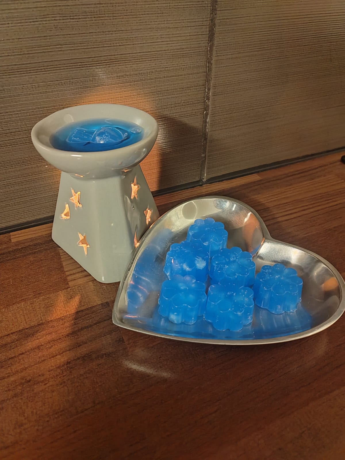 Uutuus Tuoksutukulta – Ice Crystal -tuoksuvaha! 6kpl pakkaus